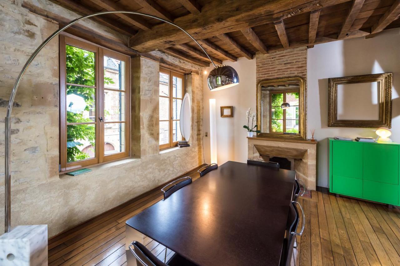 Suite Mana Ohana - Luxe Et Authenticite A 2 Pas De La Place Ducale Avec Parking Prive Charleville-Mézières Exteriör bild
