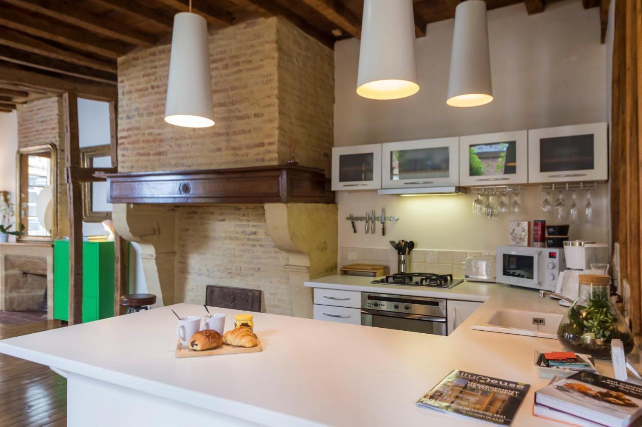 Suite Mana Ohana - Luxe Et Authenticite A 2 Pas De La Place Ducale Avec Parking Prive Charleville-Mézières Exteriör bild