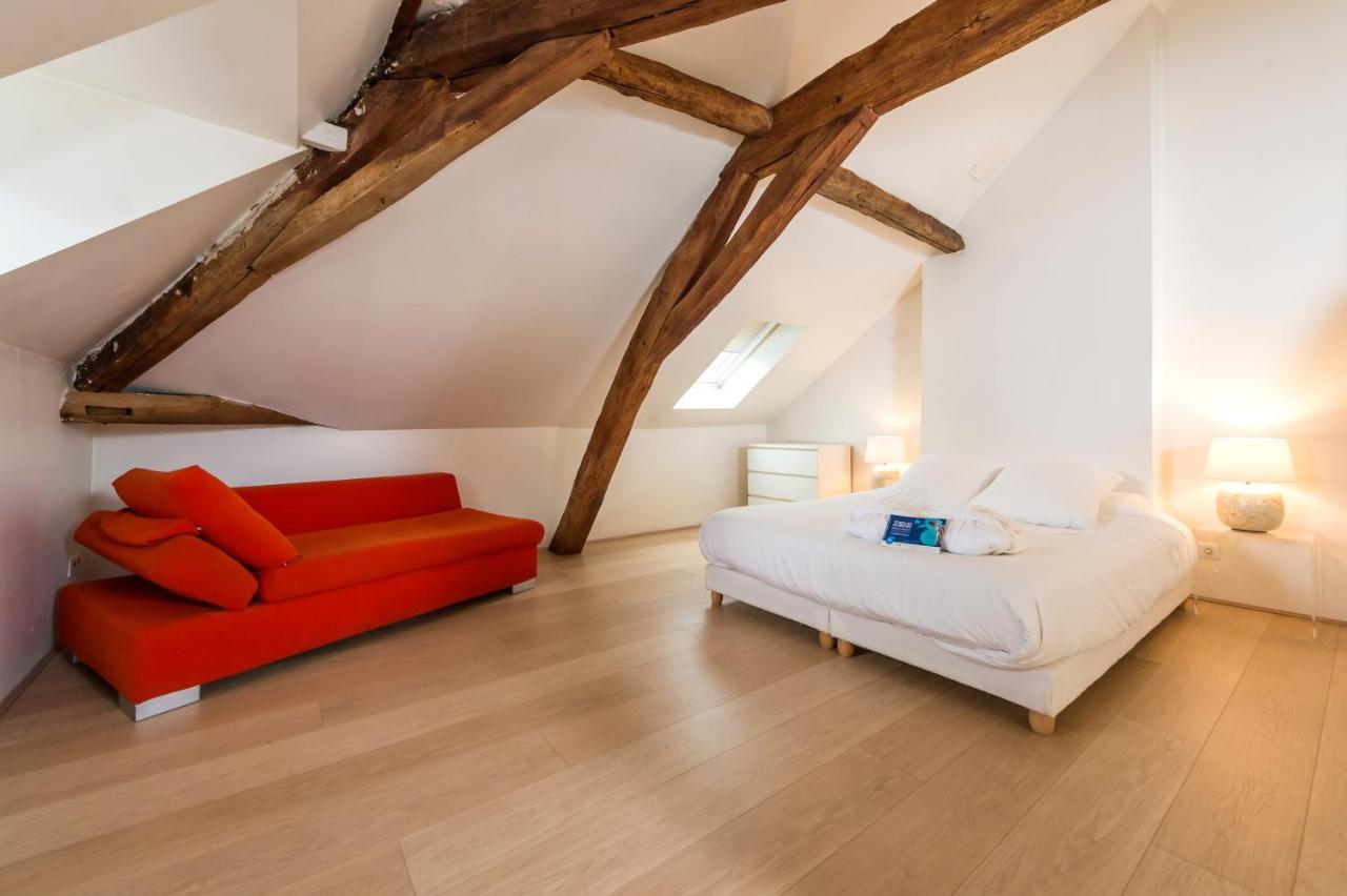 Suite Mana Ohana - Luxe Et Authenticite A 2 Pas De La Place Ducale Avec Parking Prive Charleville-Mézières Exteriör bild